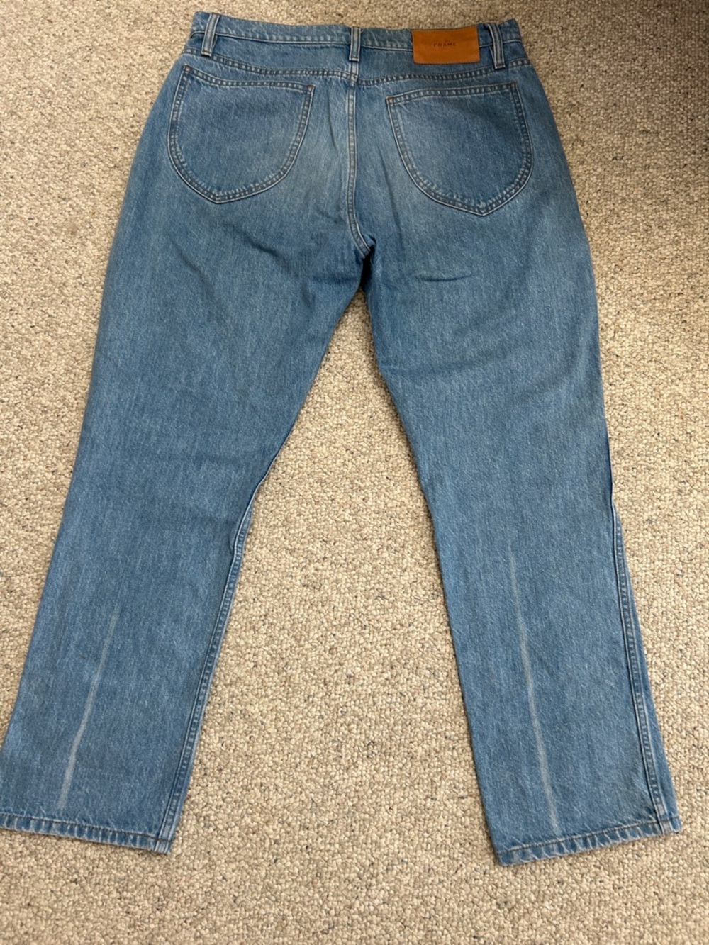 Frame Straight-Leg Jeans - Picture 10 of 10